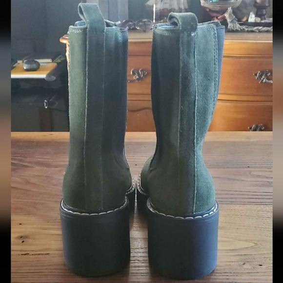 Nine West Doleas Women's Suede Chelsea Boots, Size: 6, Green - Picture 4 of 4